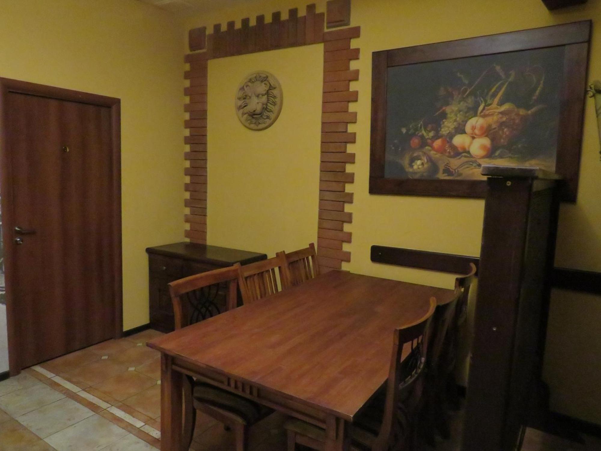 Hostel Jan In The Very Center Γιερεβάν Εξωτερικό φωτογραφία