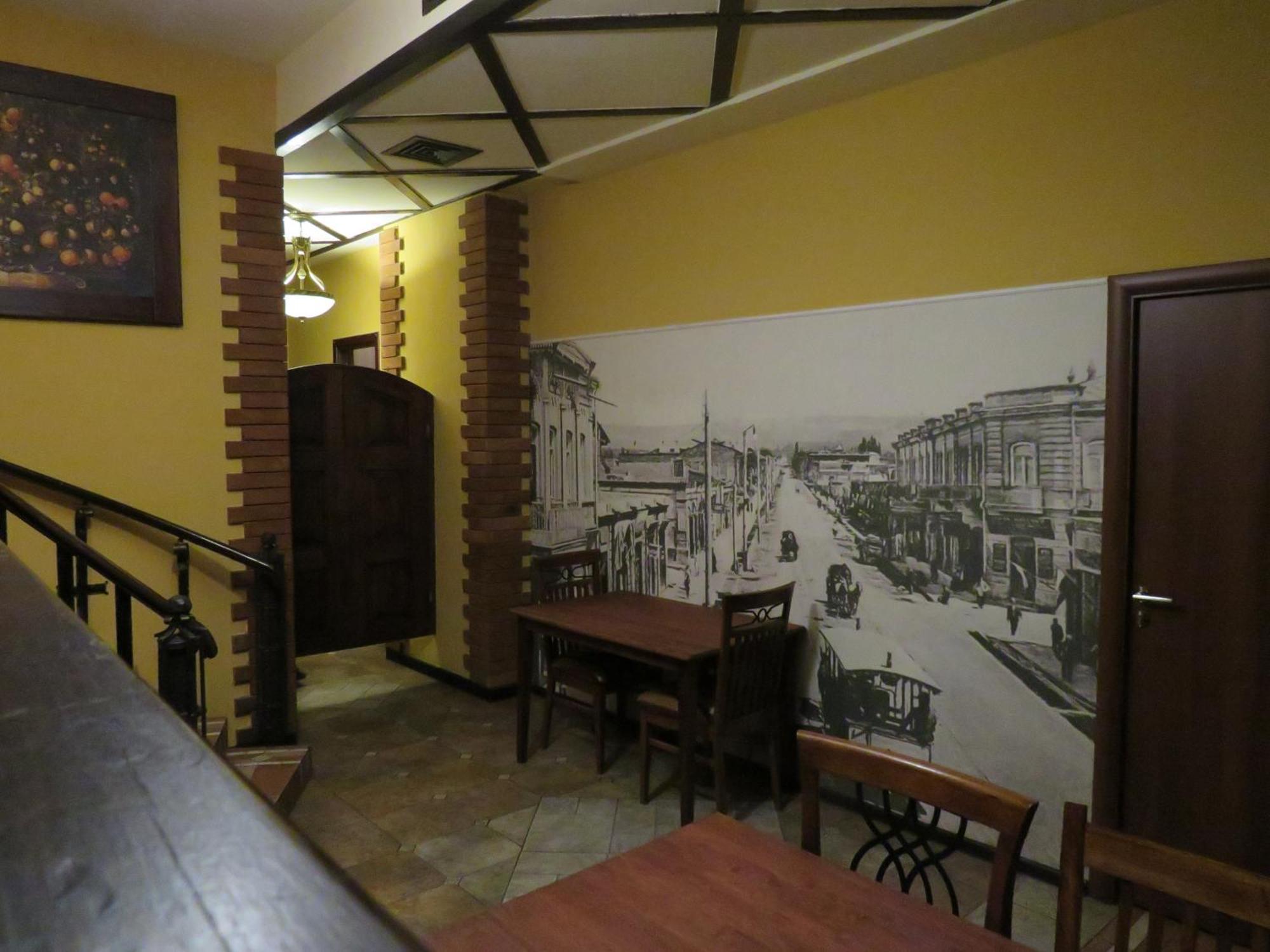 Hostel Jan In The Very Center Γιερεβάν Εξωτερικό φωτογραφία