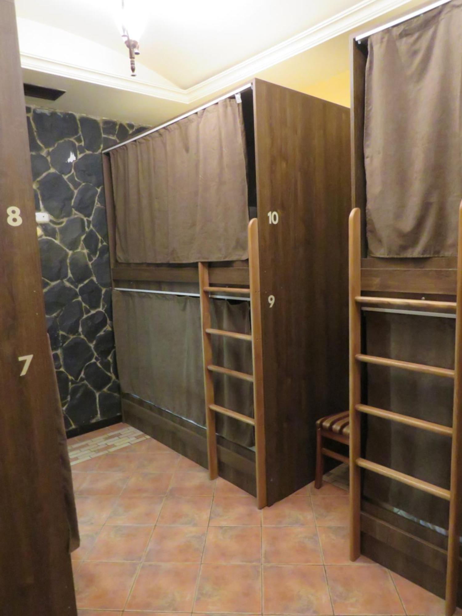 Hostel Jan In The Very Center Γιερεβάν Εξωτερικό φωτογραφία